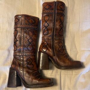 Vintage El Dantes Embroidered Boot
